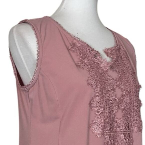 Roz & Ali Dressbarn Top Lace Split Neck Sleeveless Mauve Pink Women’s Size M - Picture 6 of 12